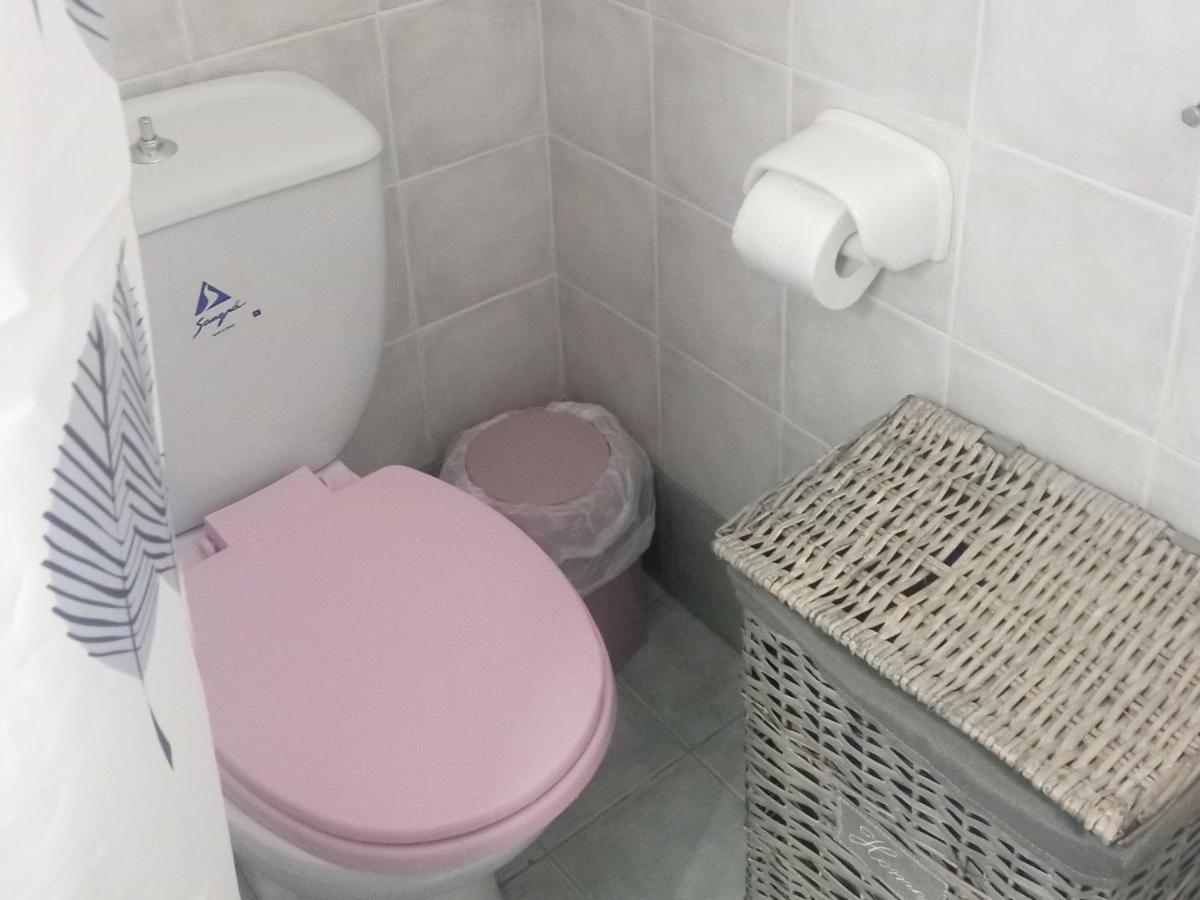 Central Apartments Eretria מראה חיצוני תמונה
